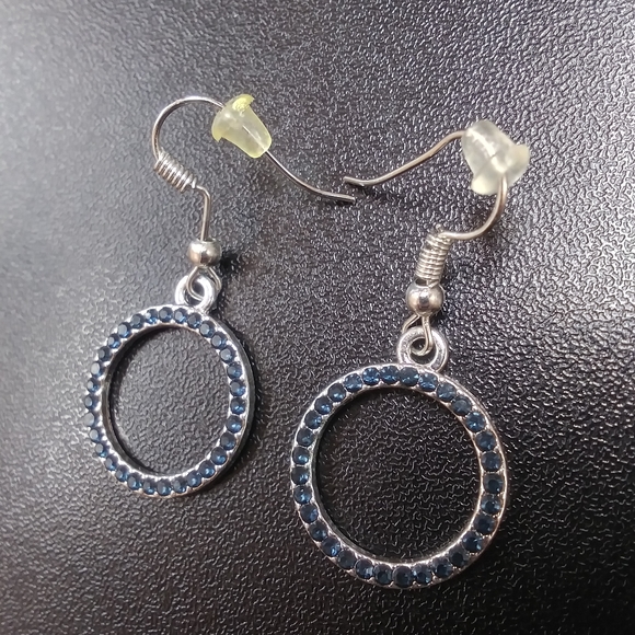 Paparazzi circle necklace and earrings - Picture 3 of 5